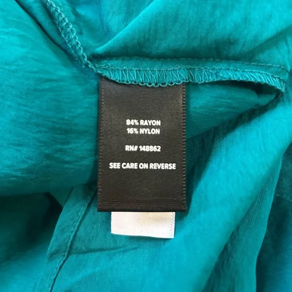 New Torrid Harper Shortsleeved Top in Stunning Teal/Emerald - Size 2X (18-20) - Picture 9 of 10